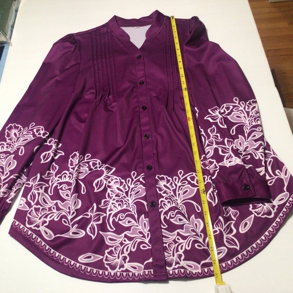 Zulily Large Purple Button Down Tunic with White Flower Trim - Picture 6 of 9
